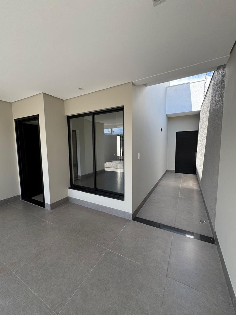 Casa 3 quartos, 244 m² à venda em Parque das Grevíleas #885 - foto 3