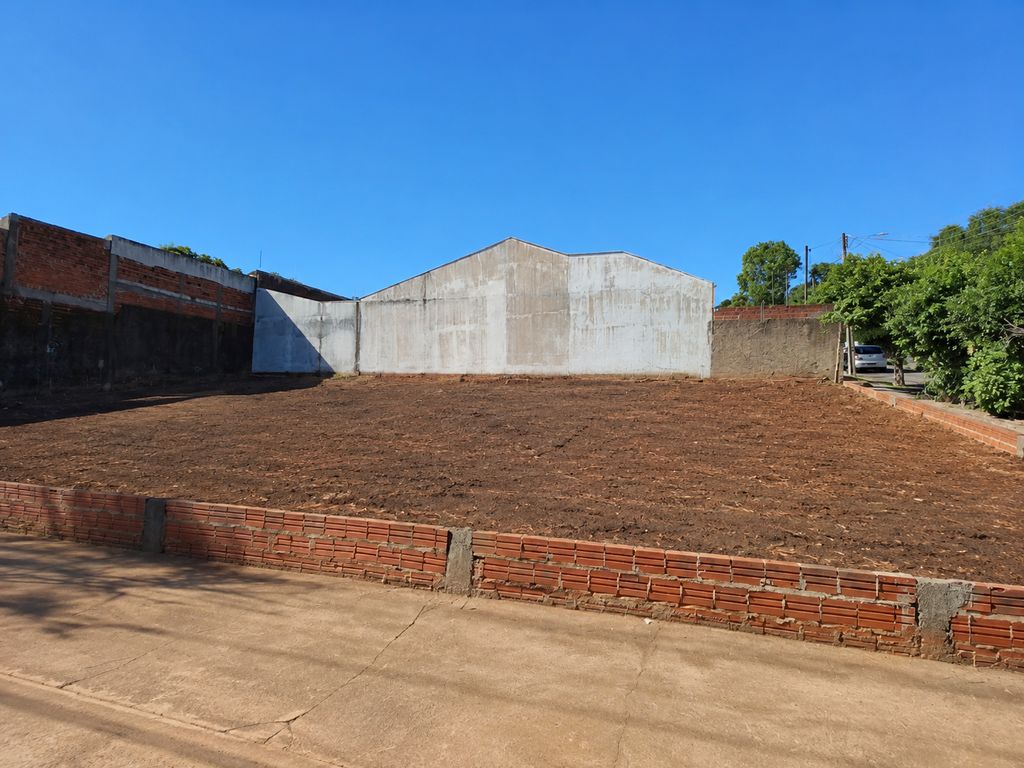 Terreno, 437 m² à venda em Jardim Lucianópolis, Maringá #985 - foto 2