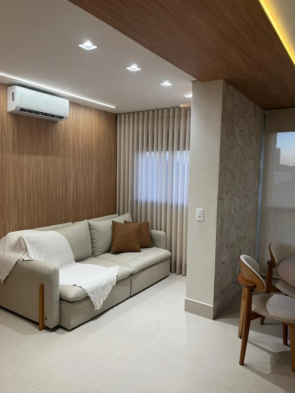 Apartamento 2 quartos, 72 m² à venda em Zona 07, Maringá #1180 - foto 2